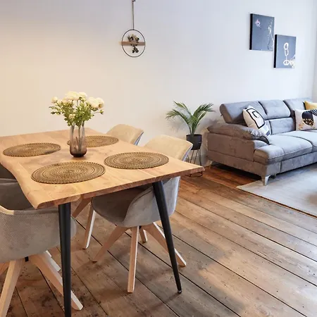 Apartment Upper Altstadt-apartment Im Herzen Der Pfalz Neustadt an der Weinstrasse